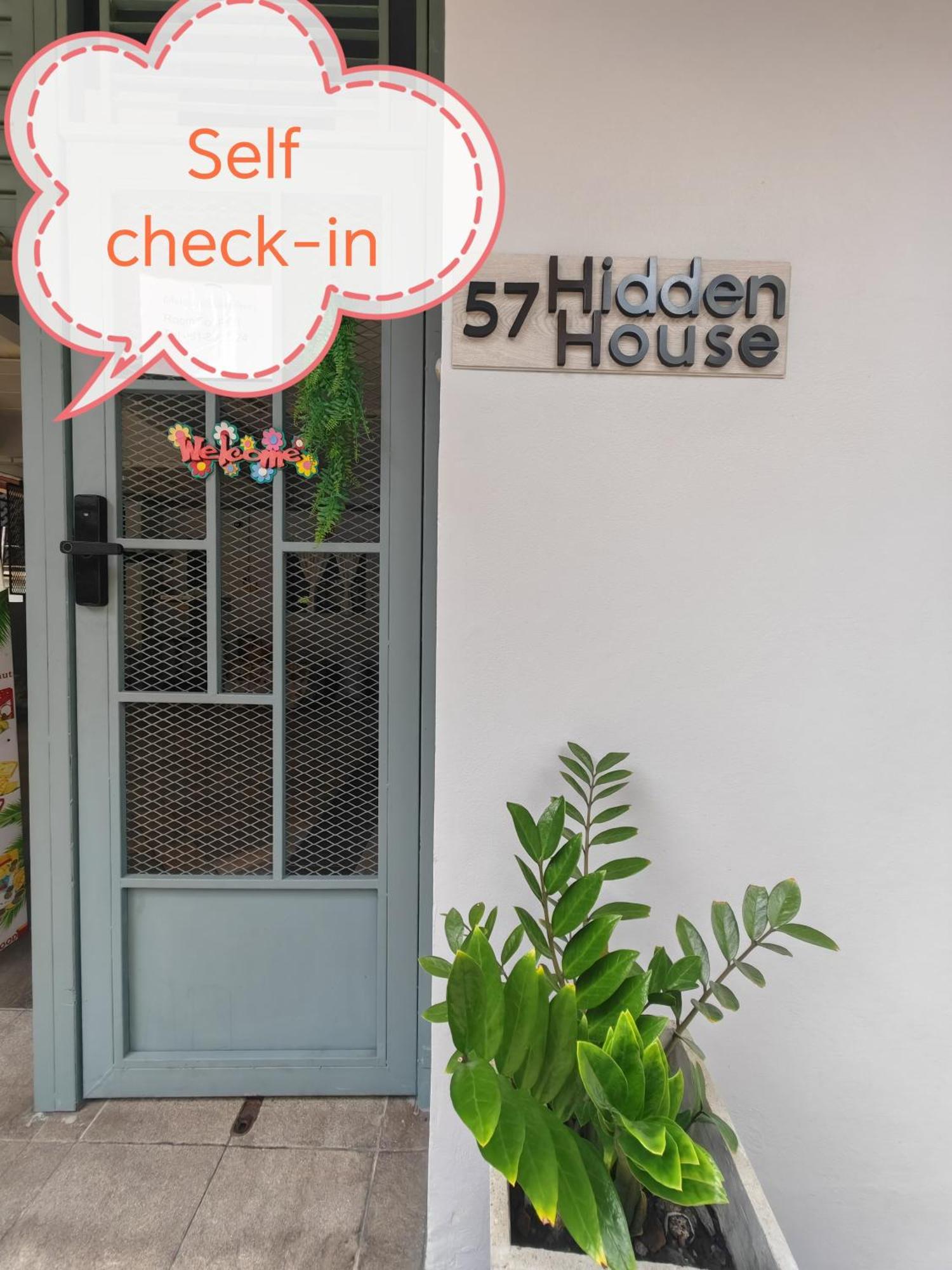 Отель 57 Hidden House Bkk Chinatown Бангкок Экстерьер фото